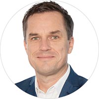 Glueck_Oliver_Freisteller-RGB_150dpi_web