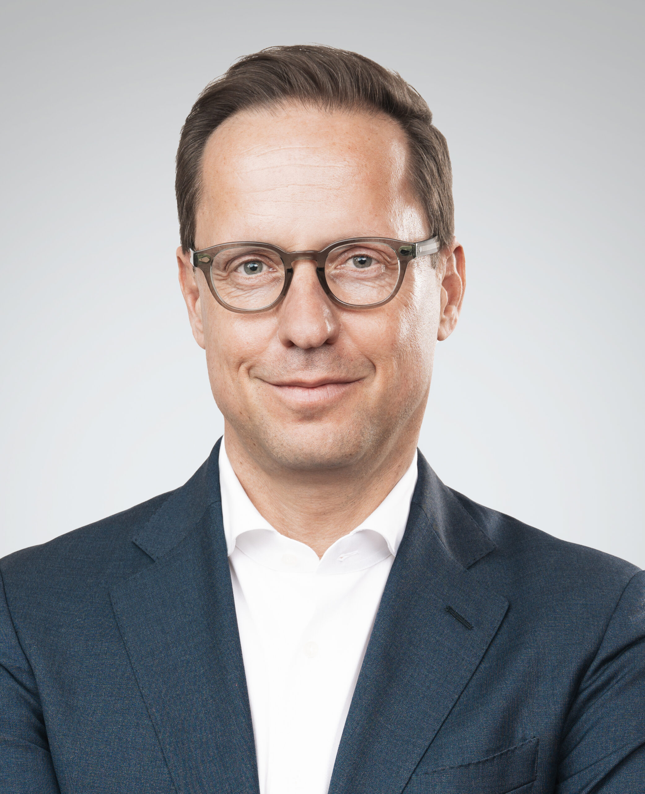 Florian Hirschmann, Ashurst