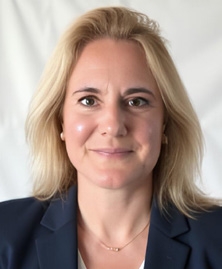 Melanie Künzel-Wieczorek, LL.M. Bayer AG, Leverkusen Head of Chief Digital Office & Contract Center